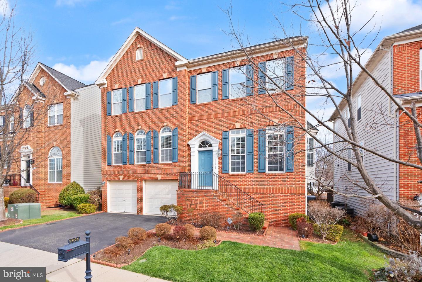7204 GRAY HEIGHTS CT, ALEXANDRIA, Virginia 22315, 5 Bedrooms Bedrooms, ,4 BathroomsBathrooms,Residential,For sale,7204 GRAY HEIGHTS CT,VAFX2287478 MLS # VAFX2287478