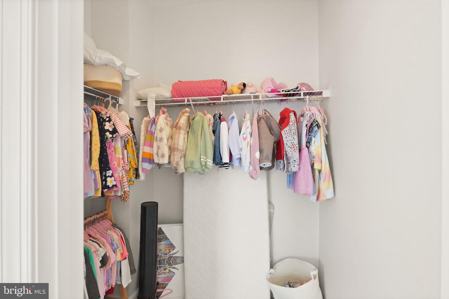 7204 GRAY HEIGHTS CT, ALEXANDRIA, Virginia 22315, 5 Bedrooms Bedrooms, ,4 BathroomsBathrooms,Residential,For sale,7204 GRAY HEIGHTS CT,VAFX2287478 MLS # VAFX2287478