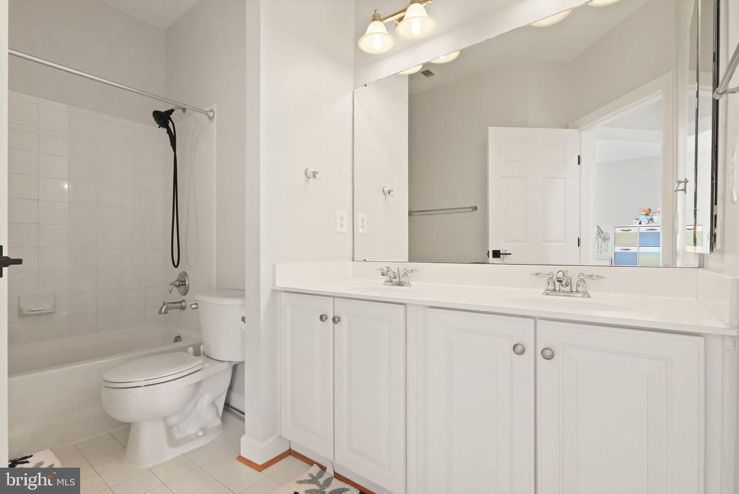 7204 GRAY HEIGHTS CT, ALEXANDRIA, Virginia 22315, 5 Bedrooms Bedrooms, ,4 BathroomsBathrooms,Residential,For sale,7204 GRAY HEIGHTS CT,VAFX2287478 MLS # VAFX2287478