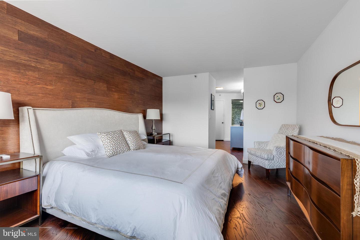 1600 N OAK ST #622, ARLINGTON, Virginia 22209, 2 Bedrooms Bedrooms, ,2 BathroomsBathrooms,Residential,For sale,1600 N OAK ST #622,VAAR2068094 MLS # VAAR2068094