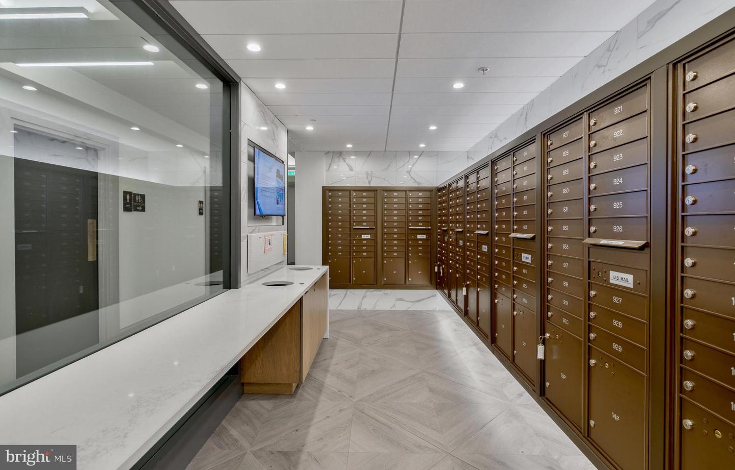 1600 N OAK ST #622, ARLINGTON, Virginia 22209, 2 Bedrooms Bedrooms, ,2 BathroomsBathrooms,Residential,For sale,1600 N OAK ST #622,VAAR2068094 MLS # VAAR2068094