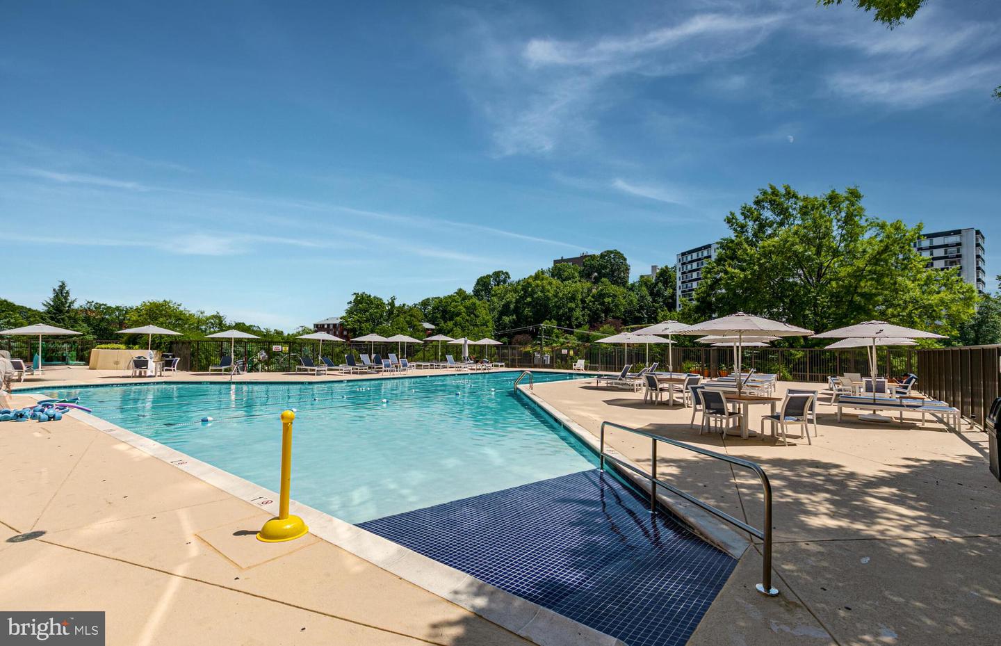 1600 N OAK ST #622, ARLINGTON, Virginia 22209, 2 Bedrooms Bedrooms, ,2 BathroomsBathrooms,Residential,For sale,1600 N OAK ST #622,VAAR2068094 MLS # VAAR2068094