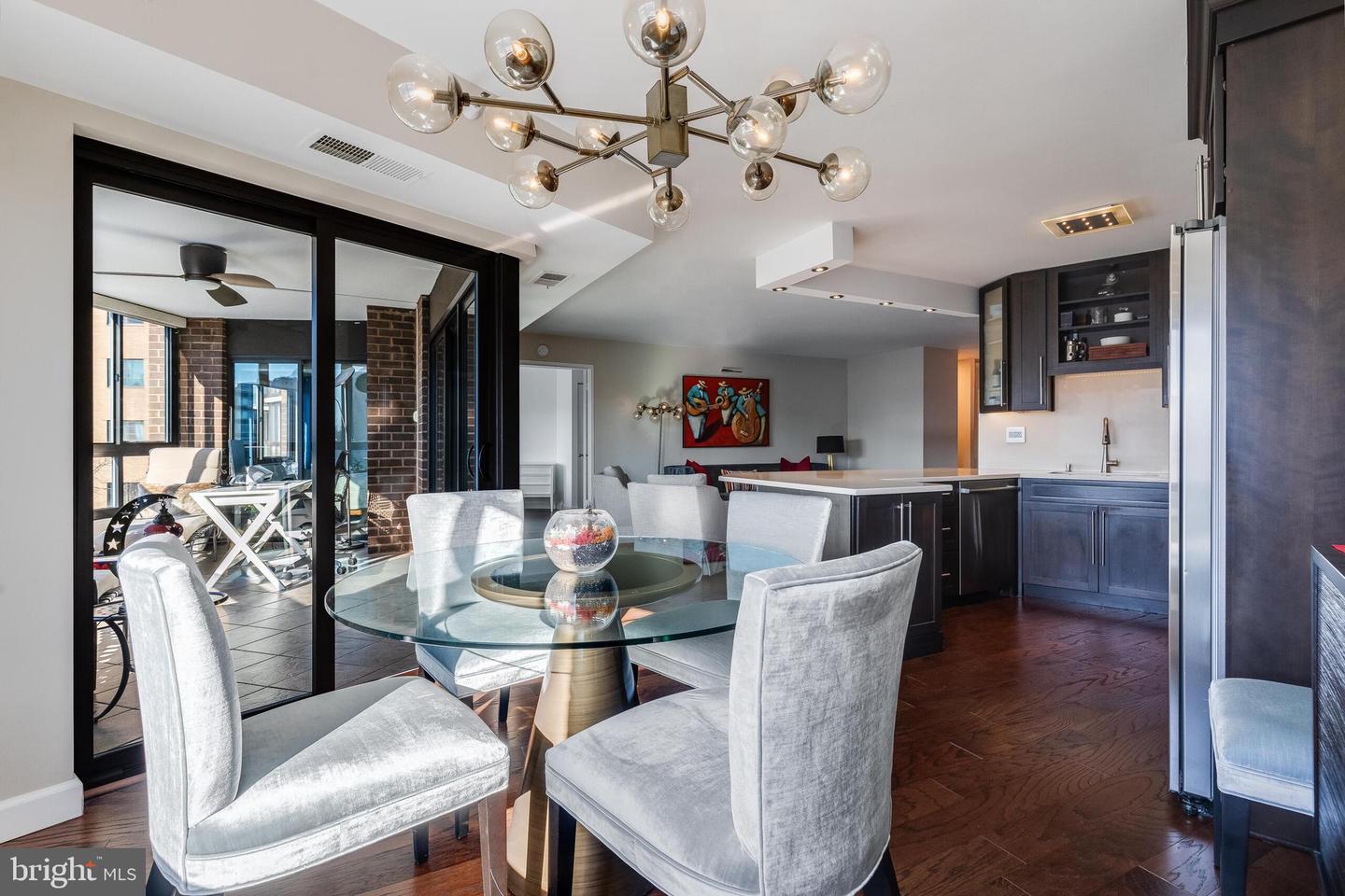 1600 N OAK ST #622, ARLINGTON, Virginia 22209, 2 Bedrooms Bedrooms, ,2 BathroomsBathrooms,Residential,For sale,1600 N OAK ST #622,VAAR2068094 MLS # VAAR2068094