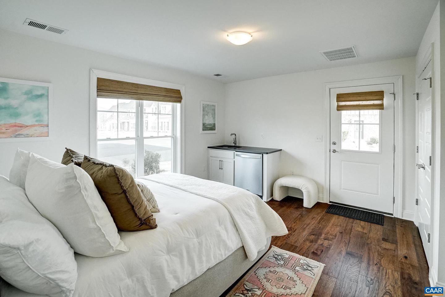 5471 GOLF DR, CROZET, Virginia 22932, 4 Bedrooms Bedrooms, ,4 BathroomsBathrooms,Residential,For sale,5471 GOLF DR,672807 MLS # 672807