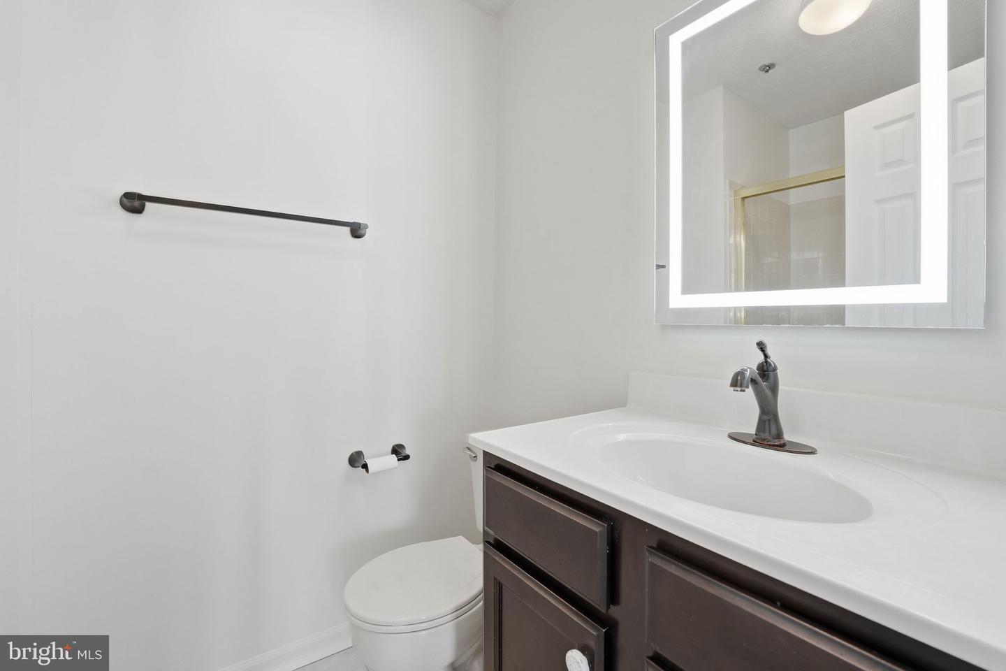 12286 ASHMONT CT #303, WOODBRIDGE, Virginia 22192, 2 Bedrooms Bedrooms, ,2 BathroomsBathrooms,Residential,For sale,12286 ASHMONT CT #303,VAPW2111268 MLS # VAPW2111268