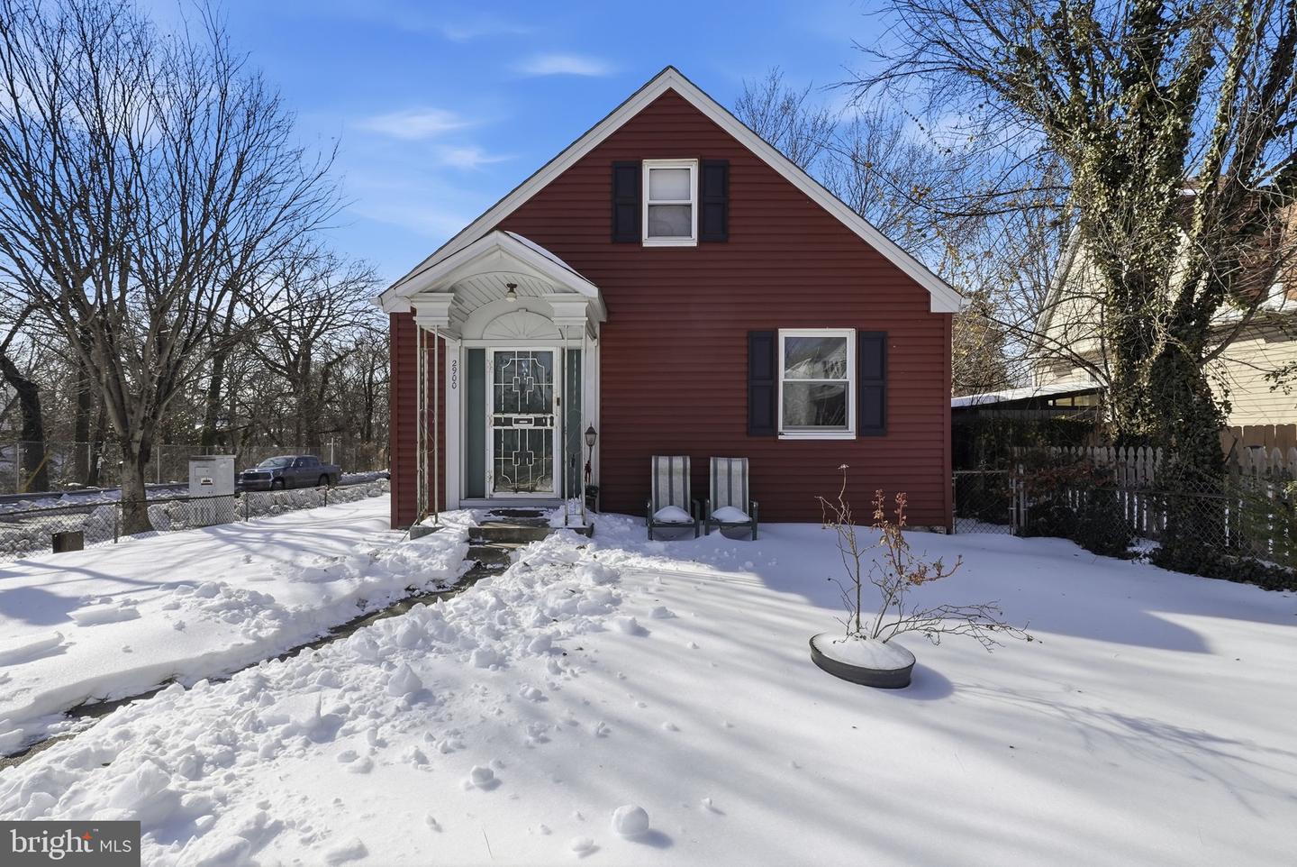 2900 SOUTH DAKOTA AVE NE, WASHINGTON, District Of Columbia 20018, 2 Bedrooms Bedrooms, ,1 BathroomBathrooms,Residential,For sale,2900 SOUTH DAKOTA AVE NE,DCDC2243250 MLS # DCDC2243250