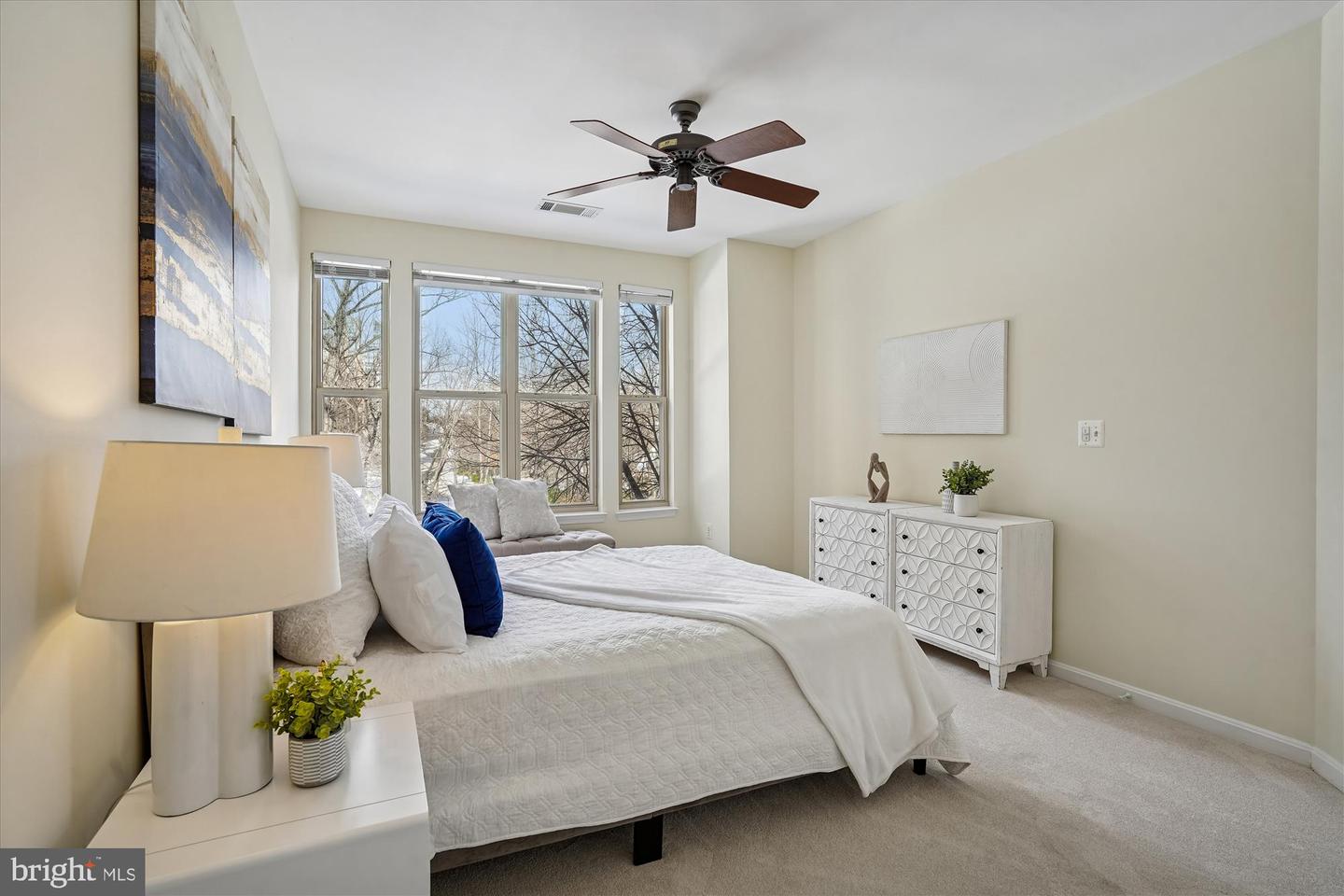 1851 STRATFORD PARK PL #304, RESTON, Virginia 20190, 2 Bedrooms Bedrooms, ,2 BathroomsBathrooms,Residential,For sale,1851 STRATFORD PARK PL #304,VAFX2287646 MLS # VAFX2287646