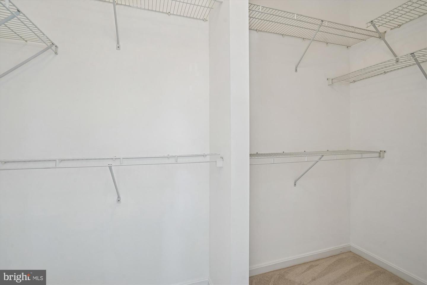 1851 STRATFORD PARK PL #304, RESTON, Virginia 20190, 2 Bedrooms Bedrooms, ,2 BathroomsBathrooms,Residential,For sale,1851 STRATFORD PARK PL #304,VAFX2287646 MLS # VAFX2287646