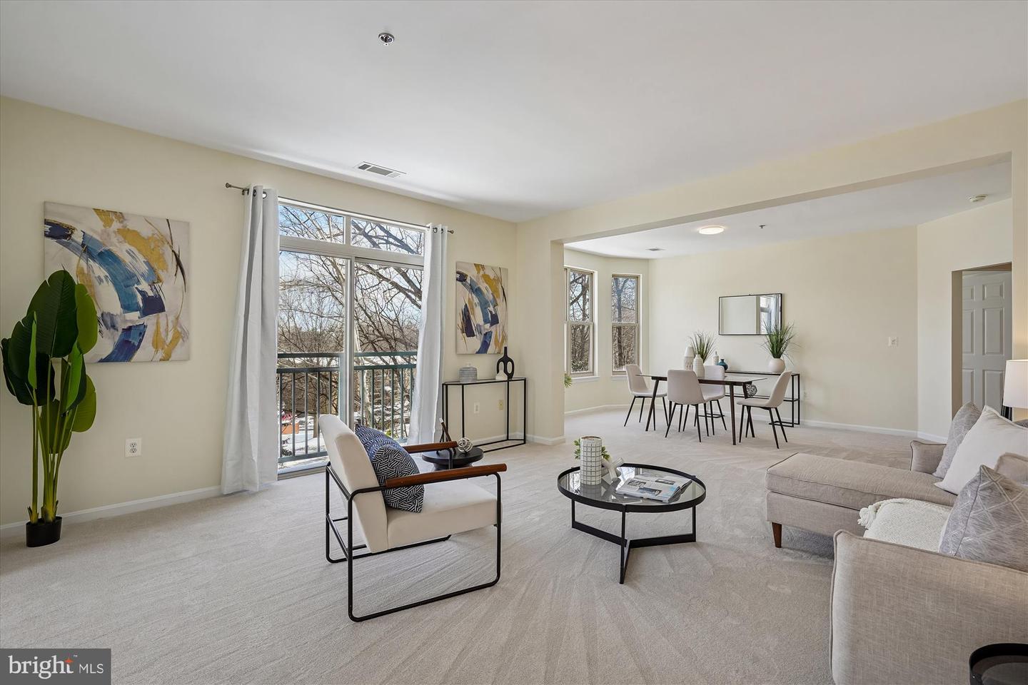 1851 STRATFORD PARK PL #304, RESTON, Virginia 20190, 2 Bedrooms Bedrooms, ,2 BathroomsBathrooms,Residential,For sale,1851 STRATFORD PARK PL #304,VAFX2287646 MLS # VAFX2287646