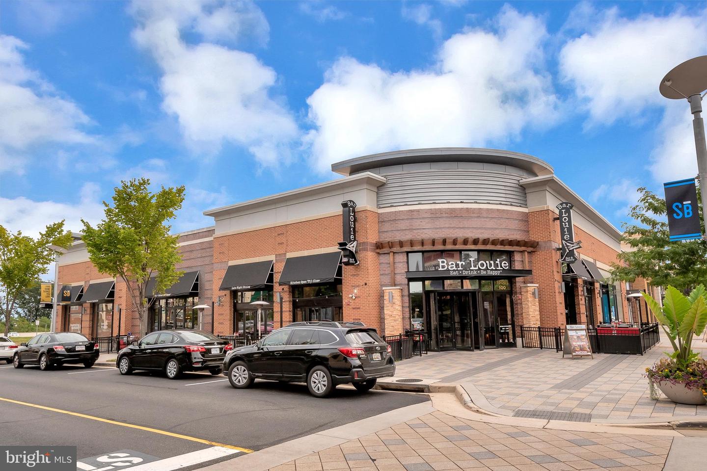 14782 CANDLEWOOD CT, WOODBRIDGE, Virginia 22191, 4 Bedrooms Bedrooms, 13 Rooms Rooms,3 BathroomsBathrooms,Residential,For sale,14782 CANDLEWOOD CT,VAPW2111320 MLS # VAPW2111320