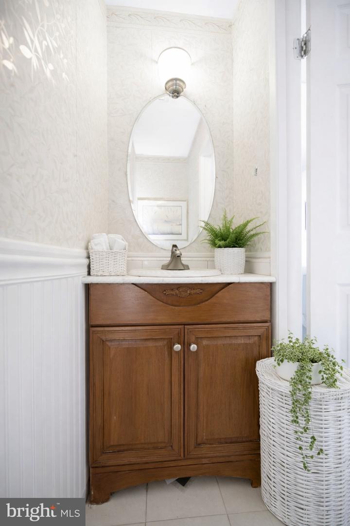 14782 CANDLEWOOD CT, WOODBRIDGE, Virginia 22191, 4 Bedrooms Bedrooms, 13 Rooms Rooms,3 BathroomsBathrooms,Residential,For sale,14782 CANDLEWOOD CT,VAPW2111320 MLS # VAPW2111320