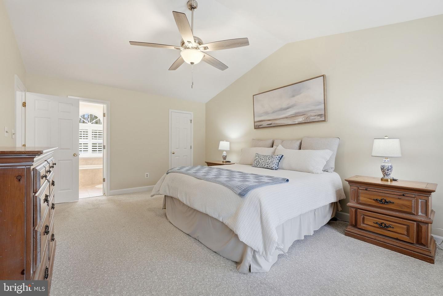 6321 BARSKY CT, FAIRFAX STATION, Virginia 22039, 4 Bedrooms Bedrooms, ,3 BathroomsBathrooms,Residential,For sale,6321 BARSKY CT,VAFX2287696 MLS # VAFX2287696