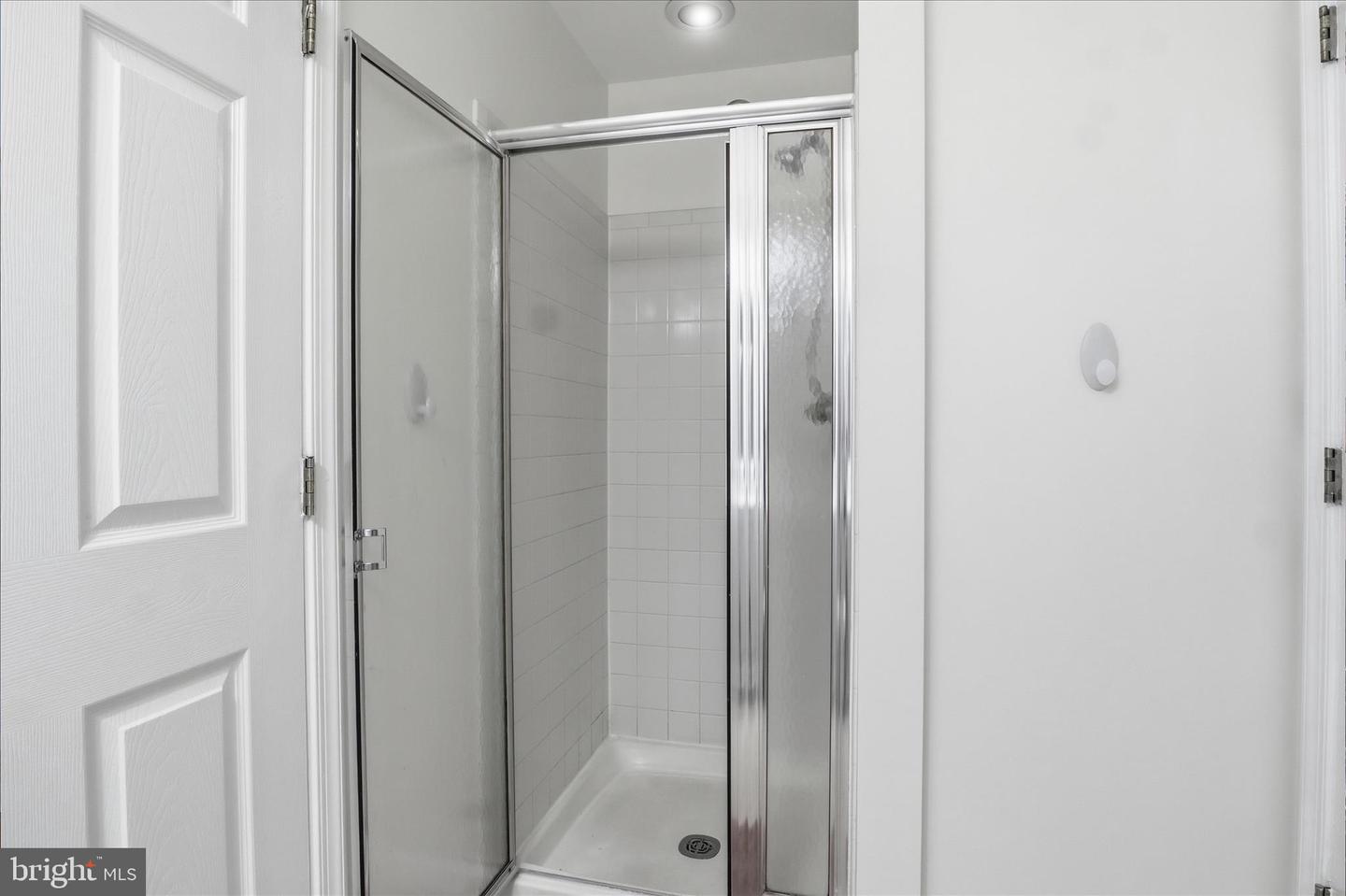 1067 GARDENVIEW LOOP #302, WOODBRIDGE, Virginia 22191, 2 Bedrooms Bedrooms, ,2 BathroomsBathrooms,Residential,For sale,1067 GARDENVIEW LOOP #302,VAPW2111368 MLS # VAPW2111368