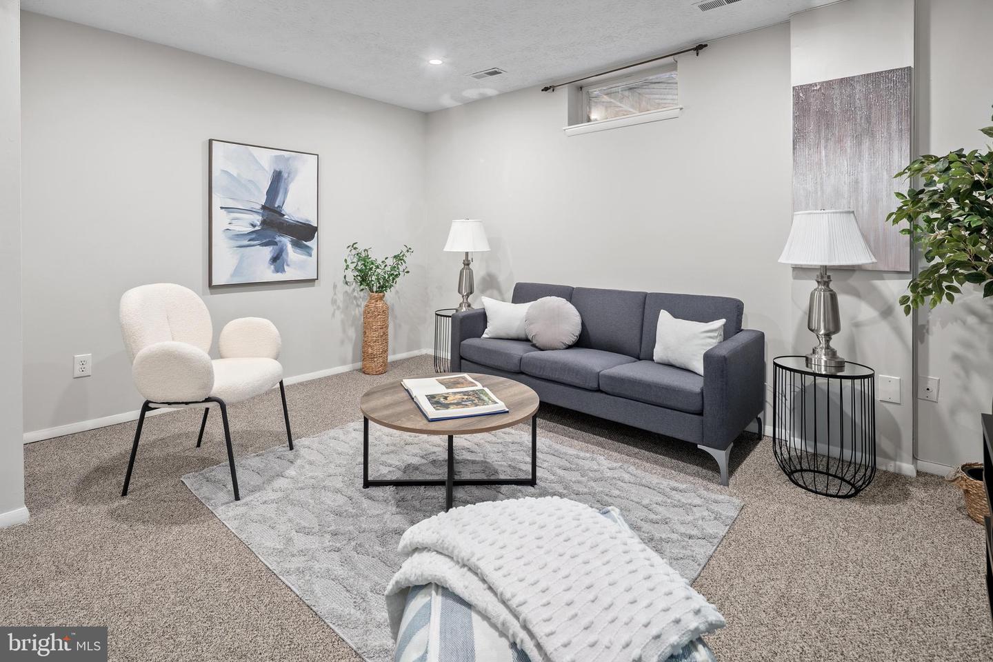 1638 10TH ST S, ARLINGTON, Virginia 22204, 3 Bedrooms Bedrooms, ,2 BathroomsBathrooms,Residential,For sale,1638 10TH ST S,VAAR2068216 MLS # VAAR2068216