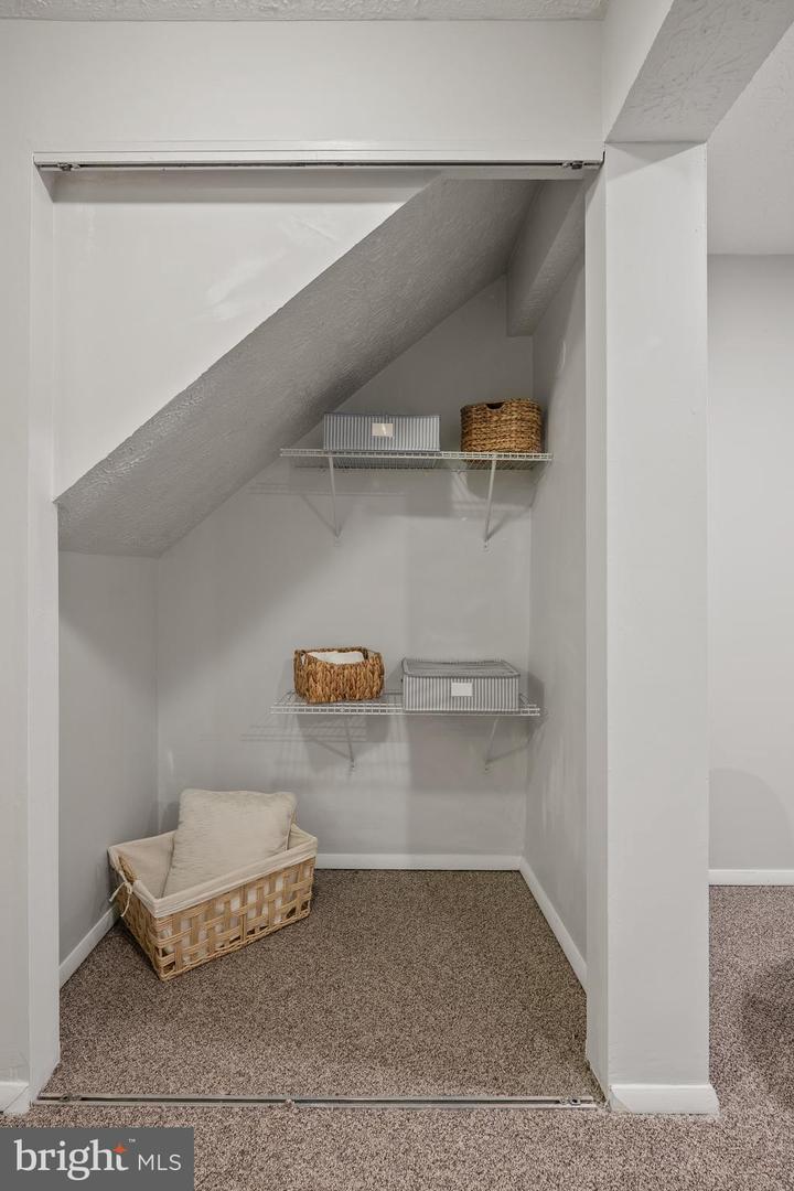 1638 10TH ST S, ARLINGTON, Virginia 22204, 3 Bedrooms Bedrooms, ,2 BathroomsBathrooms,Residential,For sale,1638 10TH ST S,VAAR2068216 MLS # VAAR2068216