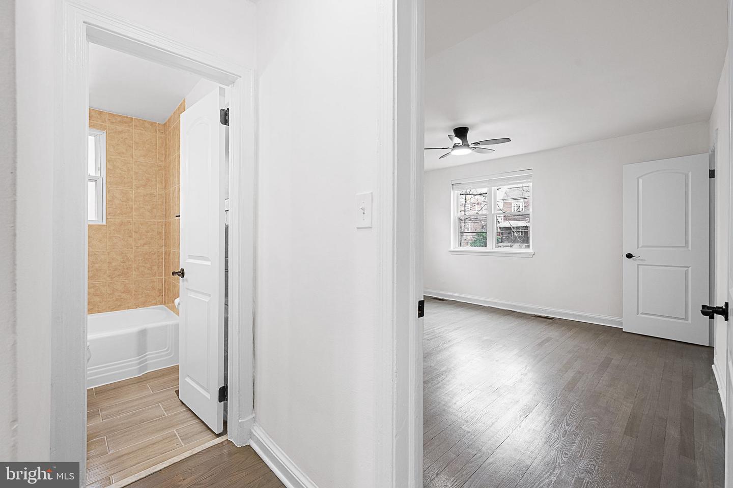 525 OAKWOOD ST SE, WASHINGTON, District Of Columbia 20032, 5 Bedrooms Bedrooms, ,3 BathroomsBathrooms,Residential,For sale,525 OAKWOOD ST SE,DCDC2243644 MLS # DCDC2243644