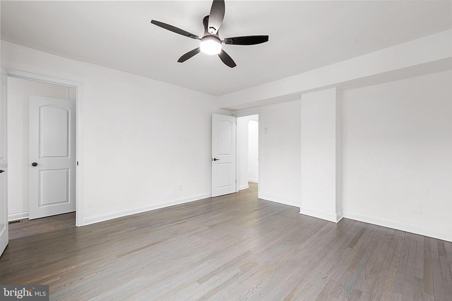 525 OAKWOOD ST SE, WASHINGTON, District Of Columbia 20032, 5 Bedrooms Bedrooms, ,3 BathroomsBathrooms,Residential,For sale,525 OAKWOOD ST SE,DCDC2243644 MLS # DCDC2243644