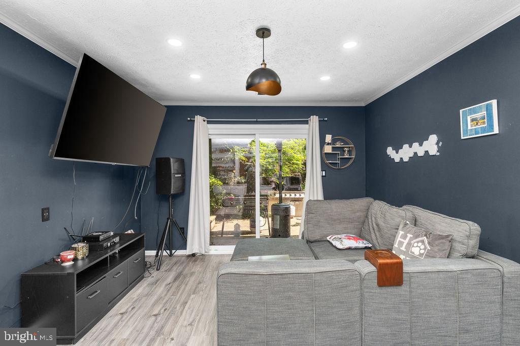 14516 AWBREY PATENT DR, CENTREVILLE, Virginia 20120, 3 Bedrooms Bedrooms, ,2 BathroomsBathrooms,Residential,For sale,14516 AWBREY PATENT DR,VAFX2287948 MLS # VAFX2287948