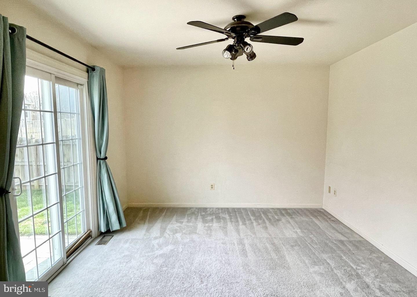 1 GREYSTONE PL, STAFFORD, Virginia 22554, 4 Bedrooms Bedrooms, ,2 BathroomsBathrooms,Residential,For sale,1 GREYSTONE PL,VAST2045582 MLS # VAST2045582