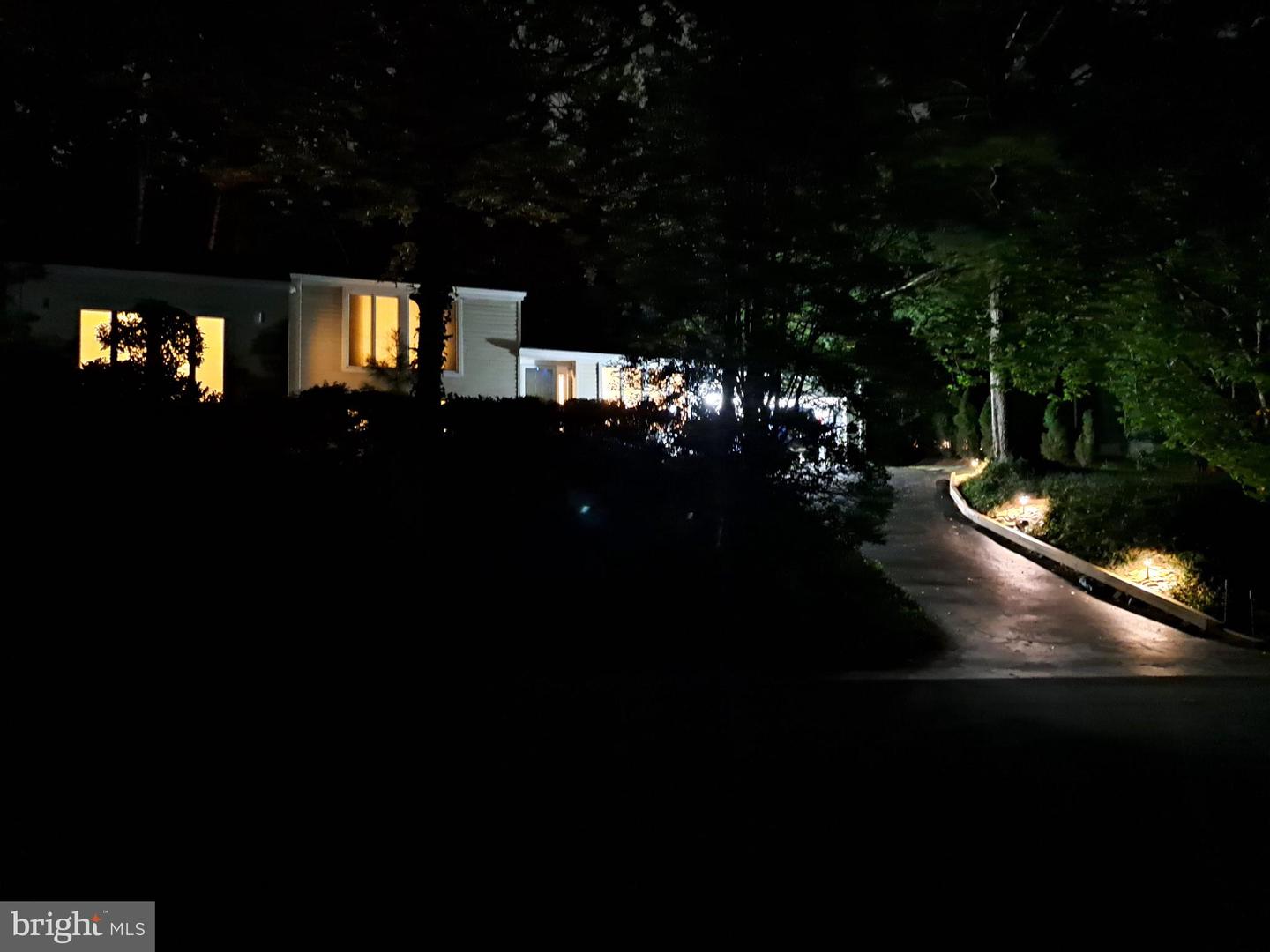 10929 HOWLAND DR, RESTON, Virginia 20191, 3 Bedrooms Bedrooms, ,3 BathroomsBathrooms,Residential,For sale,10929 HOWLAND DR,VAFX2288034 MLS # VAFX2288034 10929 HOWLAND DR, RESTON, Virginia 20191, 3 Bedrooms Bedrooms, ,3 BathroomsBathrooms,Residential,For sale,10929 HOWLAND DR,VAFX2288034 MLS # VAFX2288034