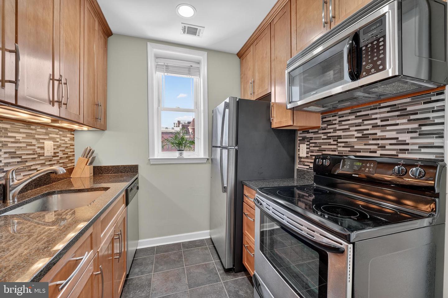 2001 16TH ST NW #307, WASHINGTON, District Of Columbia 20009, 1 Bedroom Bedrooms, ,1 BathroomBathrooms,Residential,For sale,2001 16TH ST NW #307,DCDC2243896 MLS # DCDC2243896