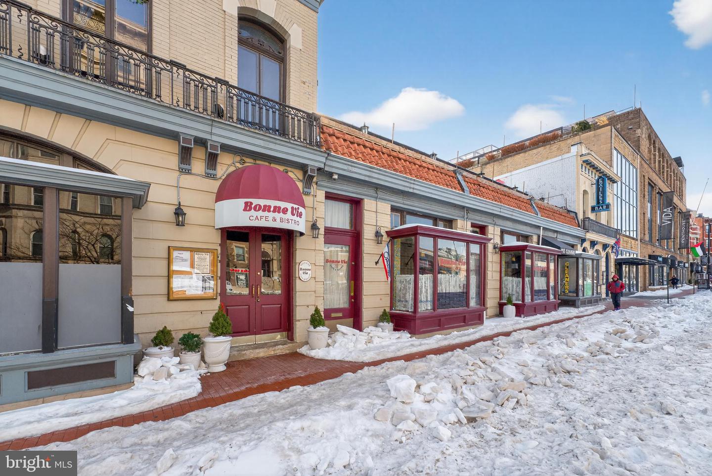 2001 16TH ST NW #307, WASHINGTON, District Of Columbia 20009, 1 Bedroom Bedrooms, ,1 BathroomBathrooms,Residential,For sale,2001 16TH ST NW #307,DCDC2243896 MLS # DCDC2243896