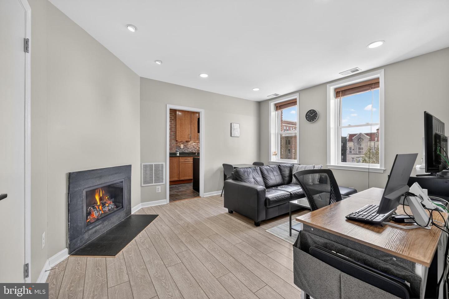 2001 16TH ST NW #307, WASHINGTON, District Of Columbia 20009, 1 Bedroom Bedrooms, ,1 BathroomBathrooms,Residential,For sale,2001 16TH ST NW #307,DCDC2243896 MLS # DCDC2243896