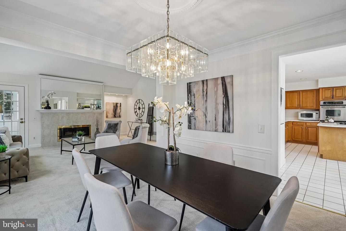 11928 PARKSIDE DR, FAIRFAX, Virginia 22033, 3 Bedrooms Bedrooms, ,3 BathroomsBathrooms,Residential,For sale,11928 PARKSIDE DR,VAFX2288216 MLS # VAFX2288216