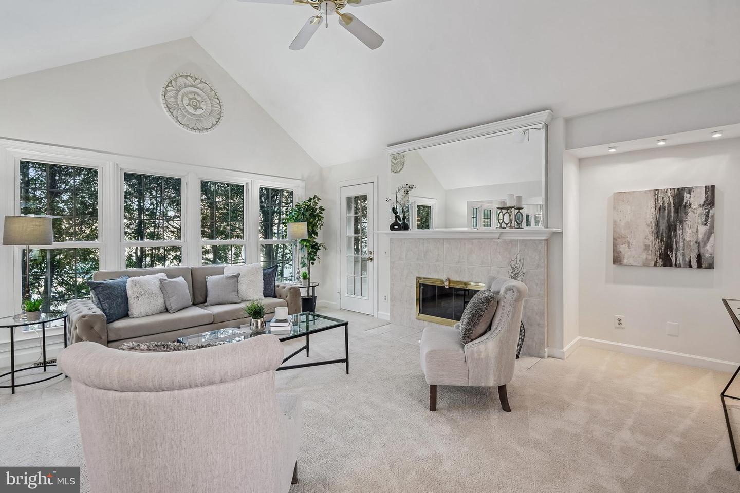 11928 PARKSIDE DR, FAIRFAX, Virginia 22033, 3 Bedrooms Bedrooms, ,3 BathroomsBathrooms,Residential,For sale,11928 PARKSIDE DR,VAFX2288216 MLS # VAFX2288216