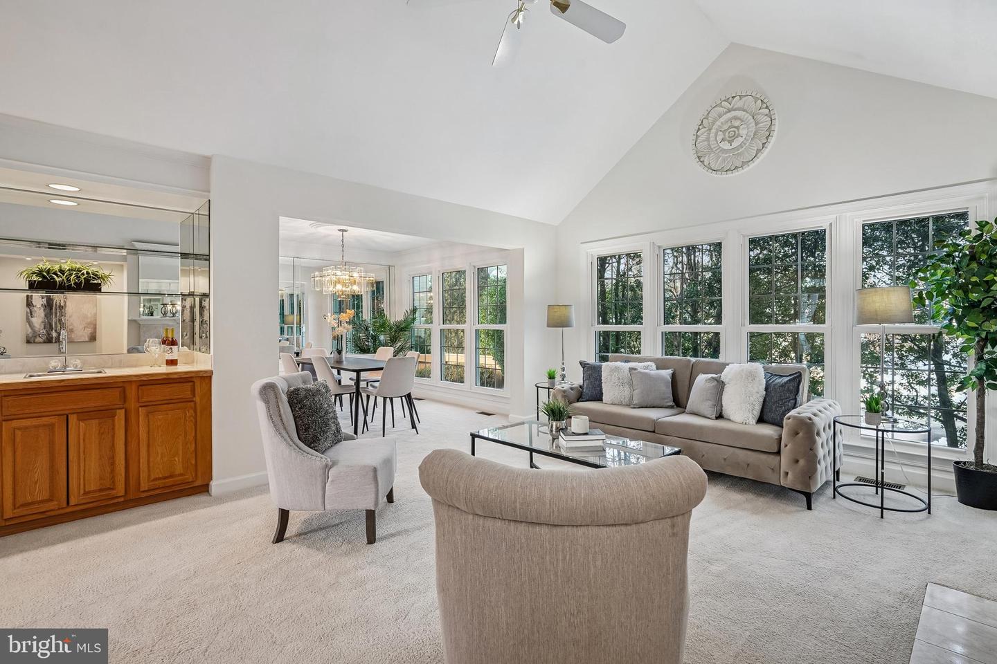 11928 PARKSIDE DR, FAIRFAX, Virginia 22033, 3 Bedrooms Bedrooms, ,3 BathroomsBathrooms,Residential,For sale,11928 PARKSIDE DR,VAFX2288216 MLS # VAFX2288216