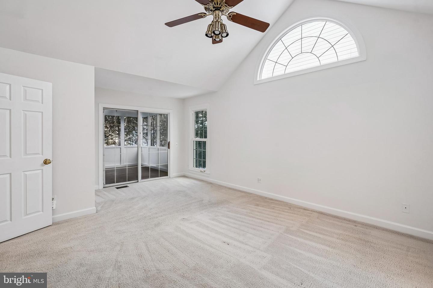 11928 PARKSIDE DR, FAIRFAX, Virginia 22033, 3 Bedrooms Bedrooms, ,3 BathroomsBathrooms,Residential,For sale,11928 PARKSIDE DR,VAFX2288216 MLS # VAFX2288216