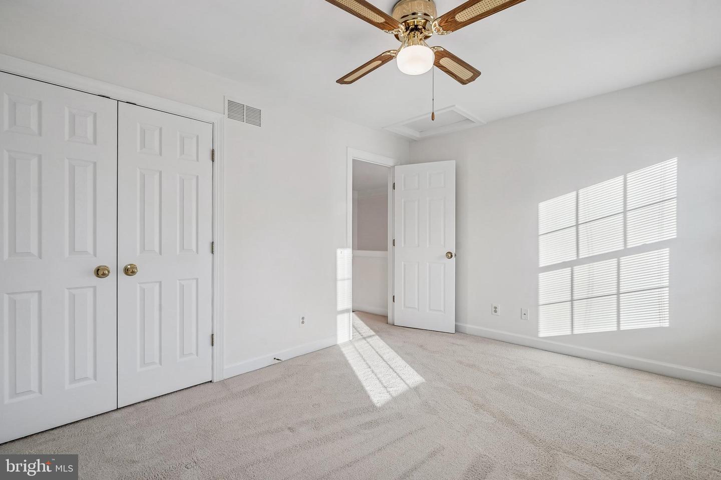 11928 PARKSIDE DR, FAIRFAX, Virginia 22033, 3 Bedrooms Bedrooms, ,3 BathroomsBathrooms,Residential,For sale,11928 PARKSIDE DR,VAFX2288216 MLS # VAFX2288216