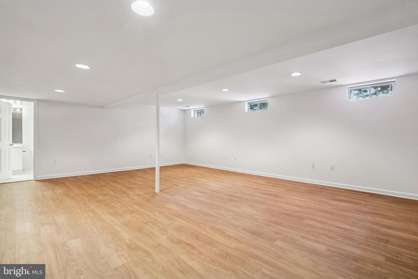 11928 PARKSIDE DR, FAIRFAX, Virginia 22033, 3 Bedrooms Bedrooms, ,3 BathroomsBathrooms,Residential,For sale,11928 PARKSIDE DR,VAFX2288216 MLS # VAFX2288216