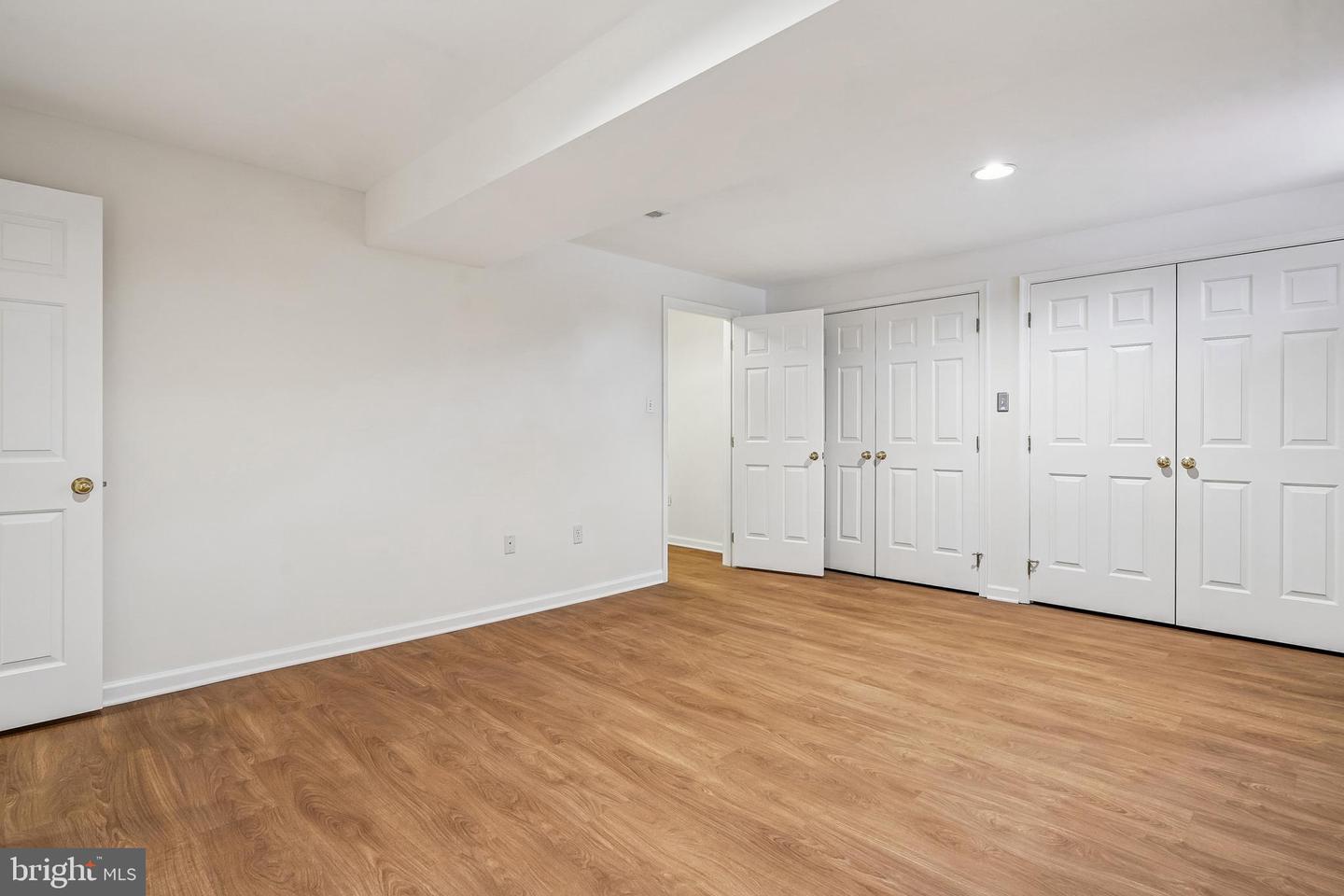 11928 PARKSIDE DR, FAIRFAX, Virginia 22033, 3 Bedrooms Bedrooms, ,3 BathroomsBathrooms,Residential,For sale,11928 PARKSIDE DR,VAFX2288216 MLS # VAFX2288216