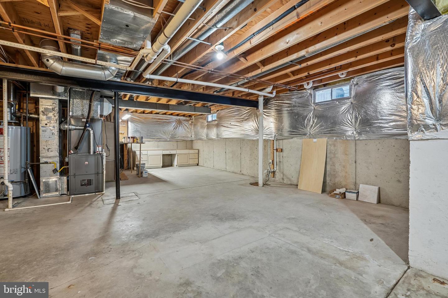 11928 PARKSIDE DR, FAIRFAX, Virginia 22033, 3 Bedrooms Bedrooms, ,3 BathroomsBathrooms,Residential,For sale,11928 PARKSIDE DR,VAFX2288216 MLS # VAFX2288216