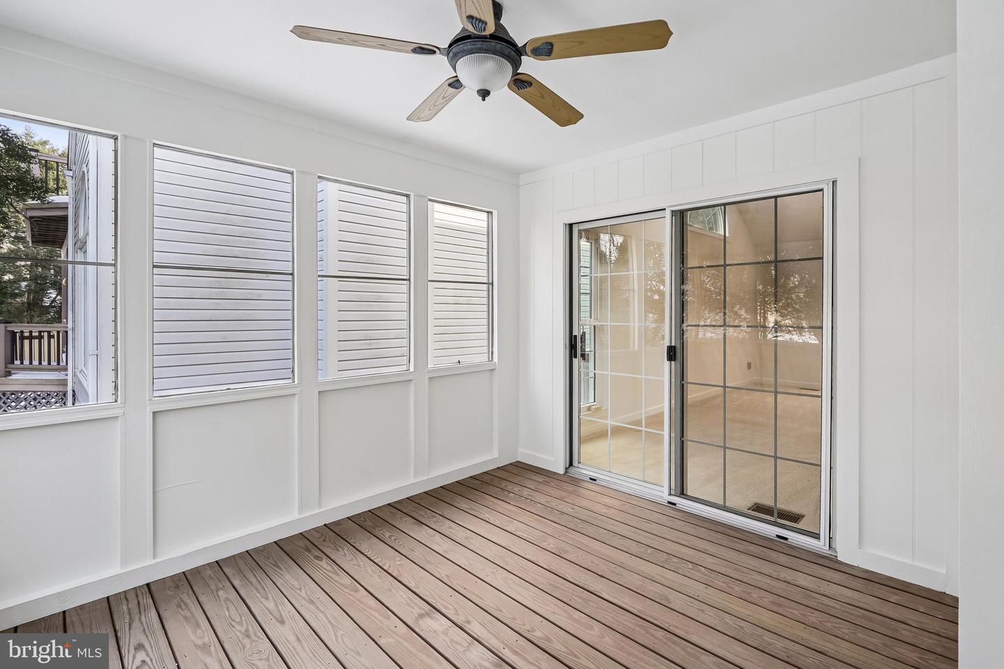 11928 PARKSIDE DR, FAIRFAX, Virginia 22033, 3 Bedrooms Bedrooms, ,3 BathroomsBathrooms,Residential,For sale,11928 PARKSIDE DR,VAFX2288216 MLS # VAFX2288216