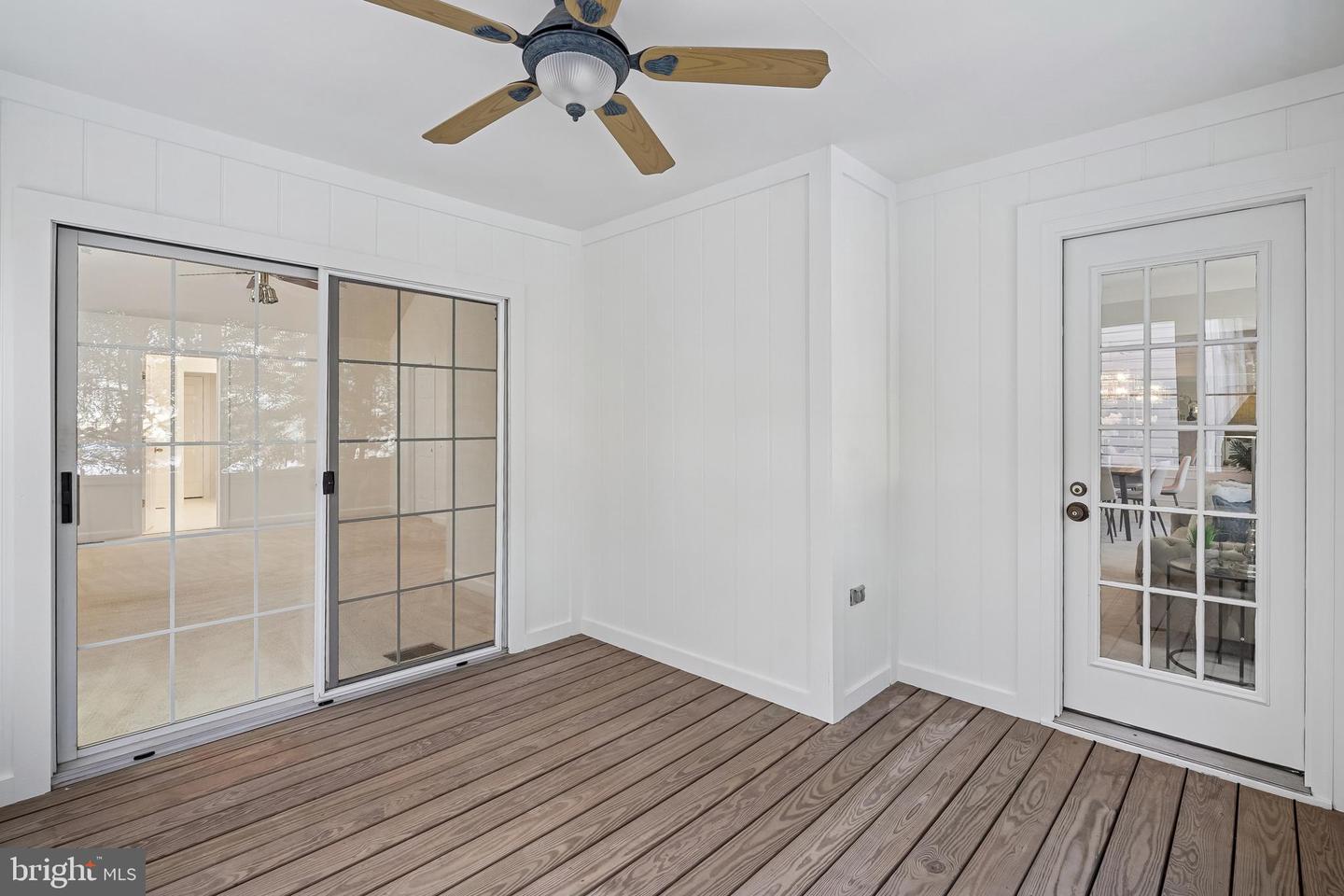 11928 PARKSIDE DR, FAIRFAX, Virginia 22033, 3 Bedrooms Bedrooms, ,3 BathroomsBathrooms,Residential,For sale,11928 PARKSIDE DR,VAFX2288216 MLS # VAFX2288216