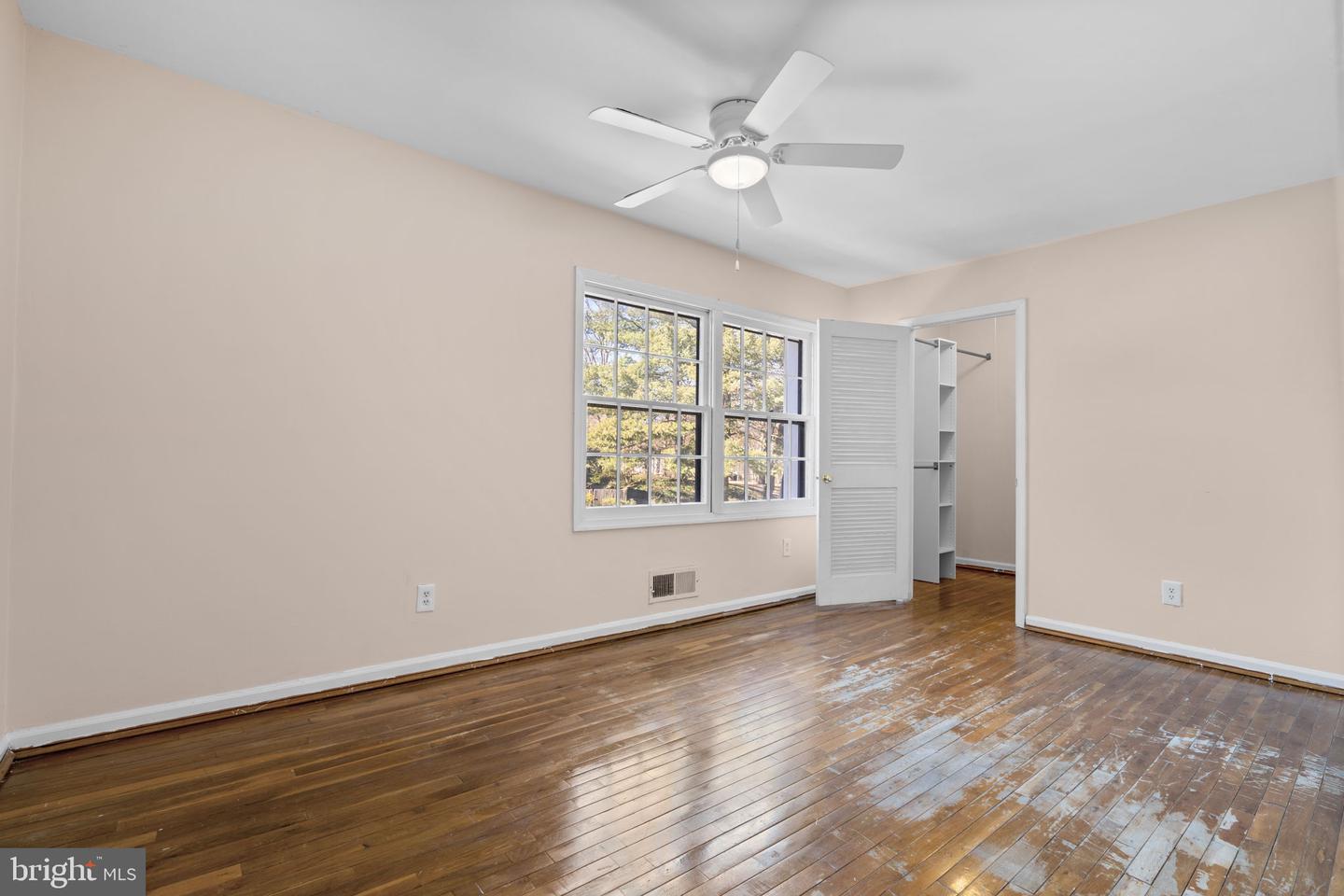 5927 BAYSHIRE RD, SPRINGFIELD, Virginia 22152, 3 Bedrooms Bedrooms, ,2 BathroomsBathrooms,Residential,For sale,5927 BAYSHIRE RD,VAFX2288282 MLS # VAFX2288282