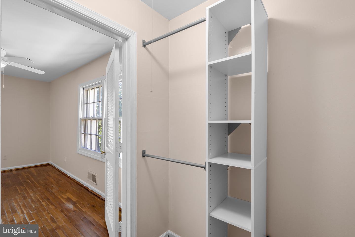 5927 BAYSHIRE RD, SPRINGFIELD, Virginia 22152, 3 Bedrooms Bedrooms, ,2 BathroomsBathrooms,Residential,For sale,5927 BAYSHIRE RD,VAFX2288282 MLS # VAFX2288282