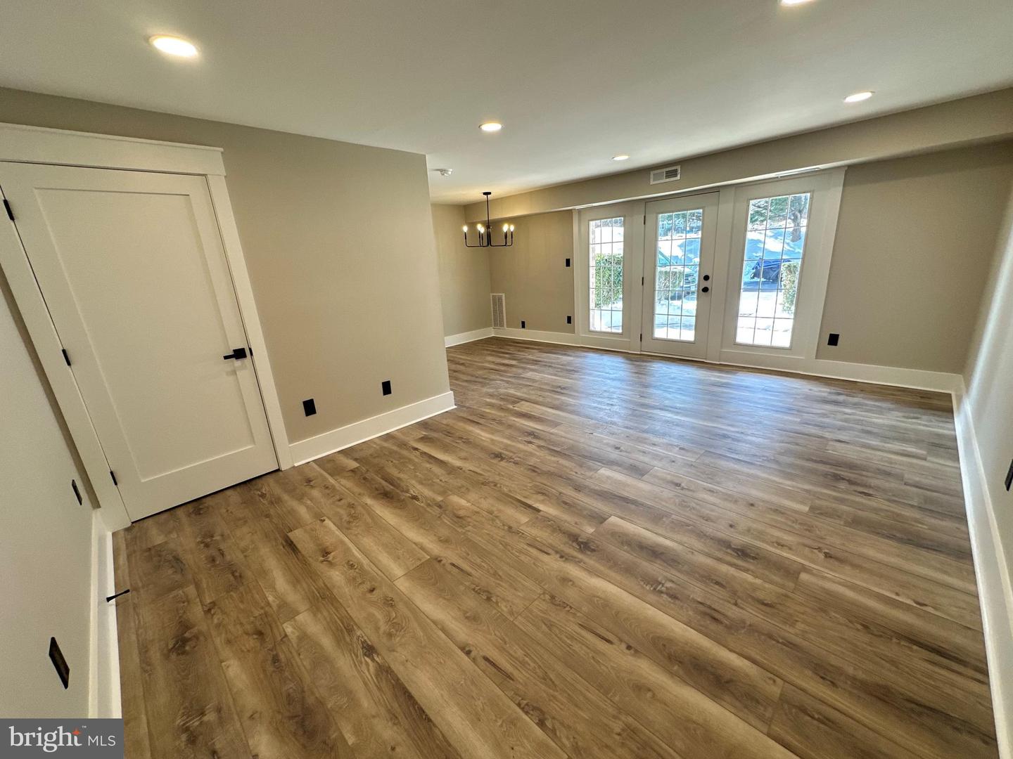 12703 GORDON BLVD #20, WOODBRIDGE, Virginia 22192, 1 Bedroom Bedrooms, ,1 BathroomBathrooms,Residential,For sale,12703 GORDON BLVD #20,VAPW2111592 MLS # VAPW2111592