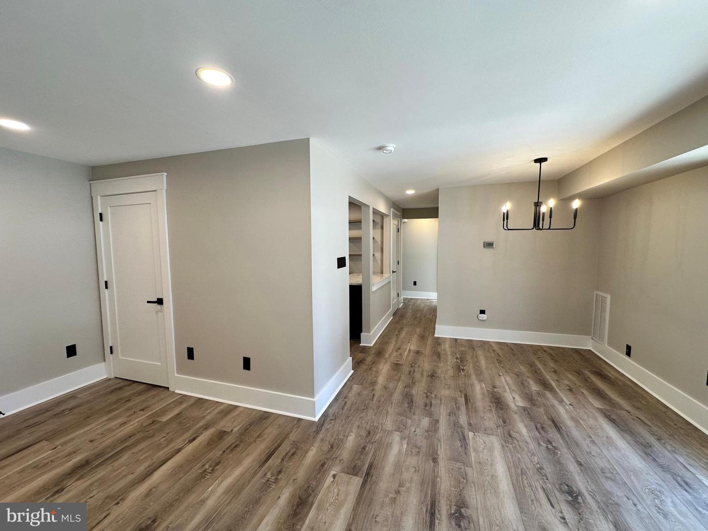 12703 GORDON BLVD #20, WOODBRIDGE, Virginia 22192, 1 Bedroom Bedrooms, ,1 BathroomBathrooms,Residential,For sale,12703 GORDON BLVD #20,VAPW2111592 MLS # VAPW2111592