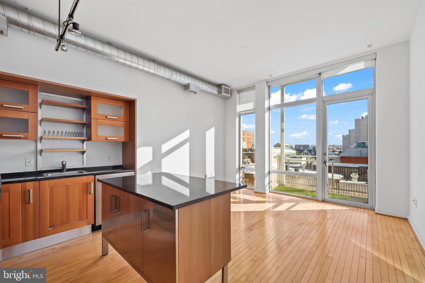 1390 V ST NW #307, WASHINGTON, District Of Columbia 20009, 1 Bedroom Bedrooms, ,1 BathroomBathrooms,Residential,For sale,1390 V ST NW #307,DCDC2244018 MLS # DCDC2244018