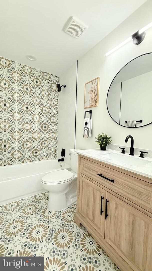 1765 WAINWRIGHT DR, RESTON, Virginia 20190, 4 Bedrooms Bedrooms, ,3 BathroomsBathrooms,Residential,For sale,1765 WAINWRIGHT DR,VAFX2288396 MLS # VAFX2288396