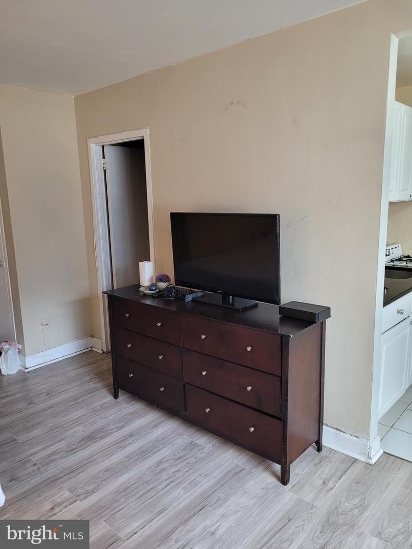 1121 ARLINGTON BLVD #624, ARLINGTON, Virginia 22209, ,1 BathroomBathrooms,Residential,For sale,1121 ARLINGTON BLVD #624,VAAR2068348 MLS # VAAR2068348