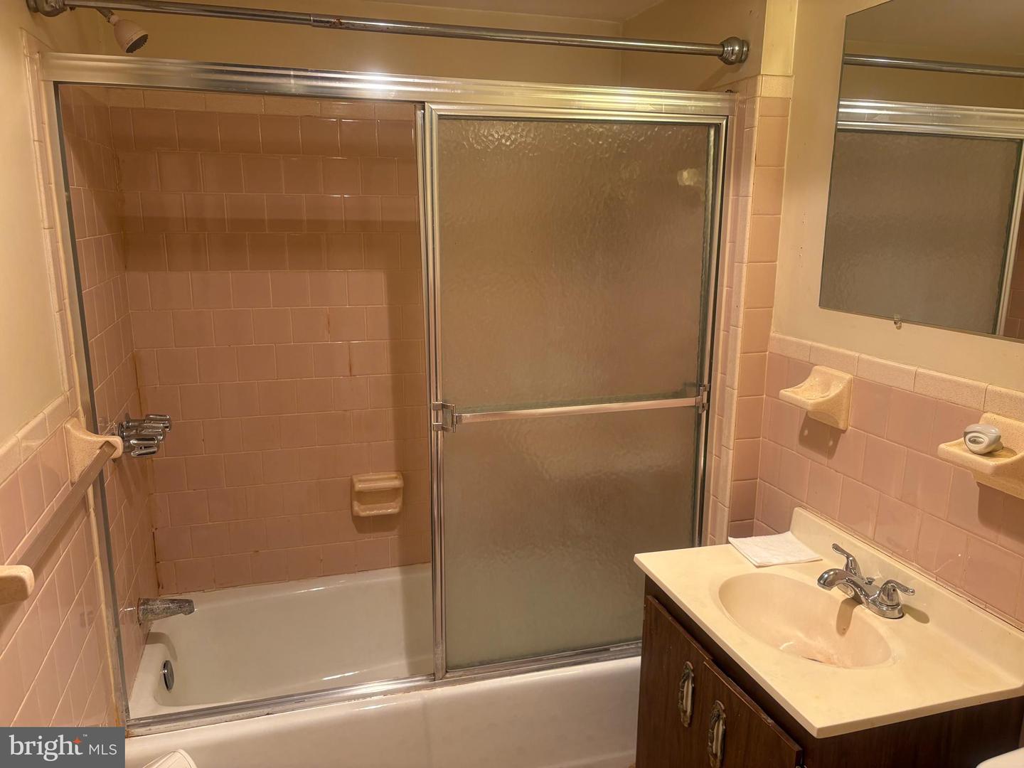 2107 FORT DAVIS ST SE #202, WASHINGTON, District Of Columbia 20020, 2 Bedrooms Bedrooms, ,1 BathroomBathrooms,Residential,For sale,2107 FORT DAVIS ST SE #202,DCDC2244202 MLS # DCDC2244202