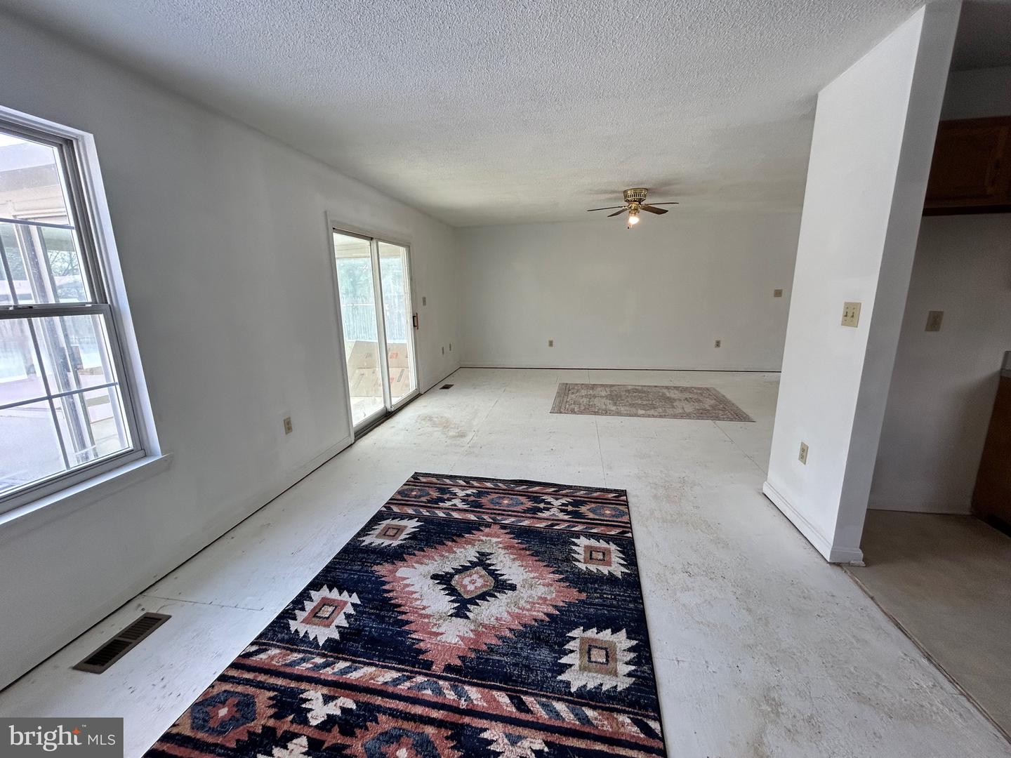 119 BUCHANNAN DR, STEPHENS CITY, Virginia 22655, 3 Bedrooms Bedrooms, ,2 BathroomsBathrooms,Residential,For sale,119 BUCHANNAN DR,VAFV2039328 MLS # VAFV2039328