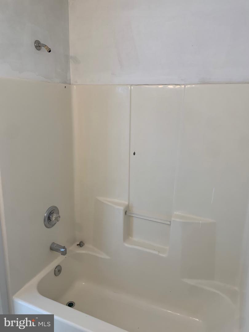 119 BUCHANNAN DR, STEPHENS CITY, Virginia 22655, 3 Bedrooms Bedrooms, ,2 BathroomsBathrooms,Residential,For sale,119 BUCHANNAN DR,VAFV2039328 MLS # VAFV2039328