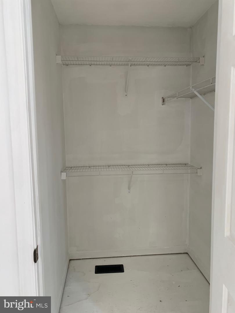 119 BUCHANNAN DR, STEPHENS CITY, Virginia 22655, 3 Bedrooms Bedrooms, ,2 BathroomsBathrooms,Residential,For sale,119 BUCHANNAN DR,VAFV2039328 MLS # VAFV2039328