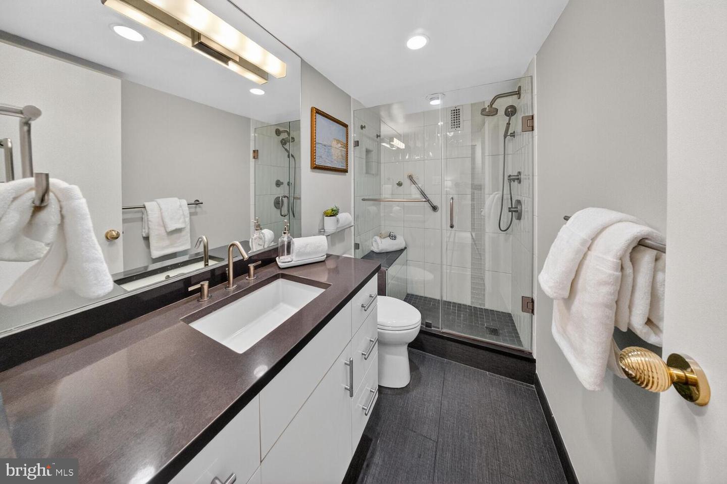 3001 VEAZEY TER NW #612, WASHINGTON, District Of Columbia 20008, 1 Bedroom Bedrooms, ,1 BathroomBathrooms,Residential,For sale,3001 VEAZEY TER NW #612,DCDC2244216 MLS # DCDC2244216