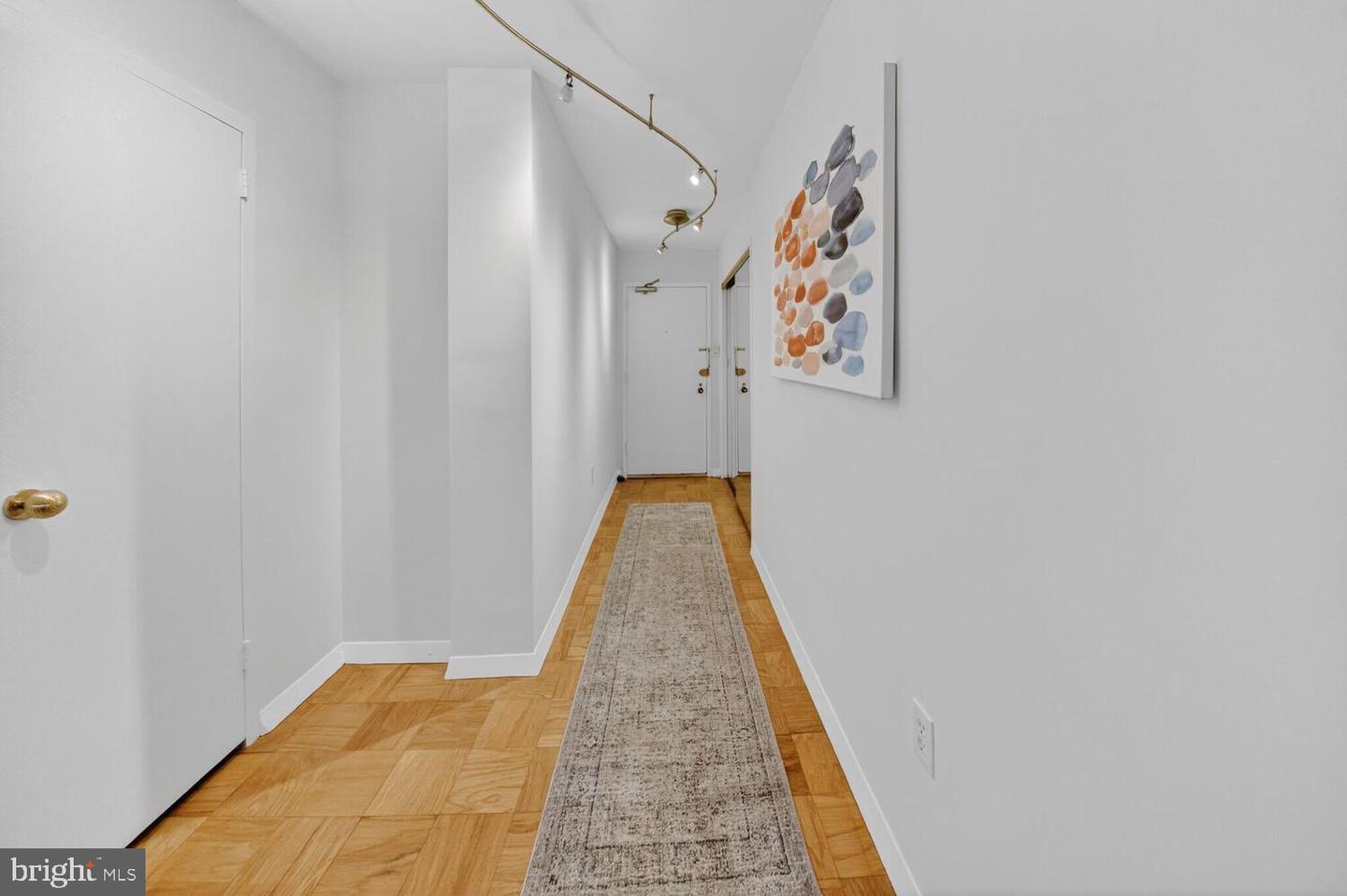 3001 VEAZEY TER NW #612, WASHINGTON, District Of Columbia 20008, 1 Bedroom Bedrooms, ,1 BathroomBathrooms,Residential,For sale,3001 VEAZEY TER NW #612,DCDC2244216 MLS # DCDC2244216